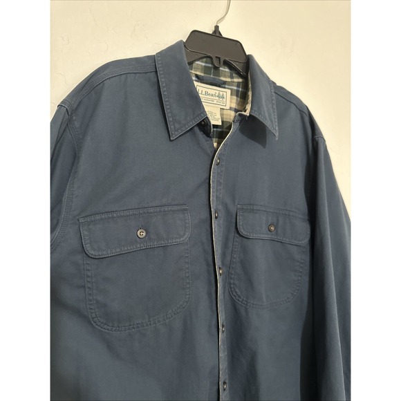 LL Bean Vintage Medium‎ Blue Flannel Plaid Lined Button Down 2 Pocket Shacket - Picture 3 of 6